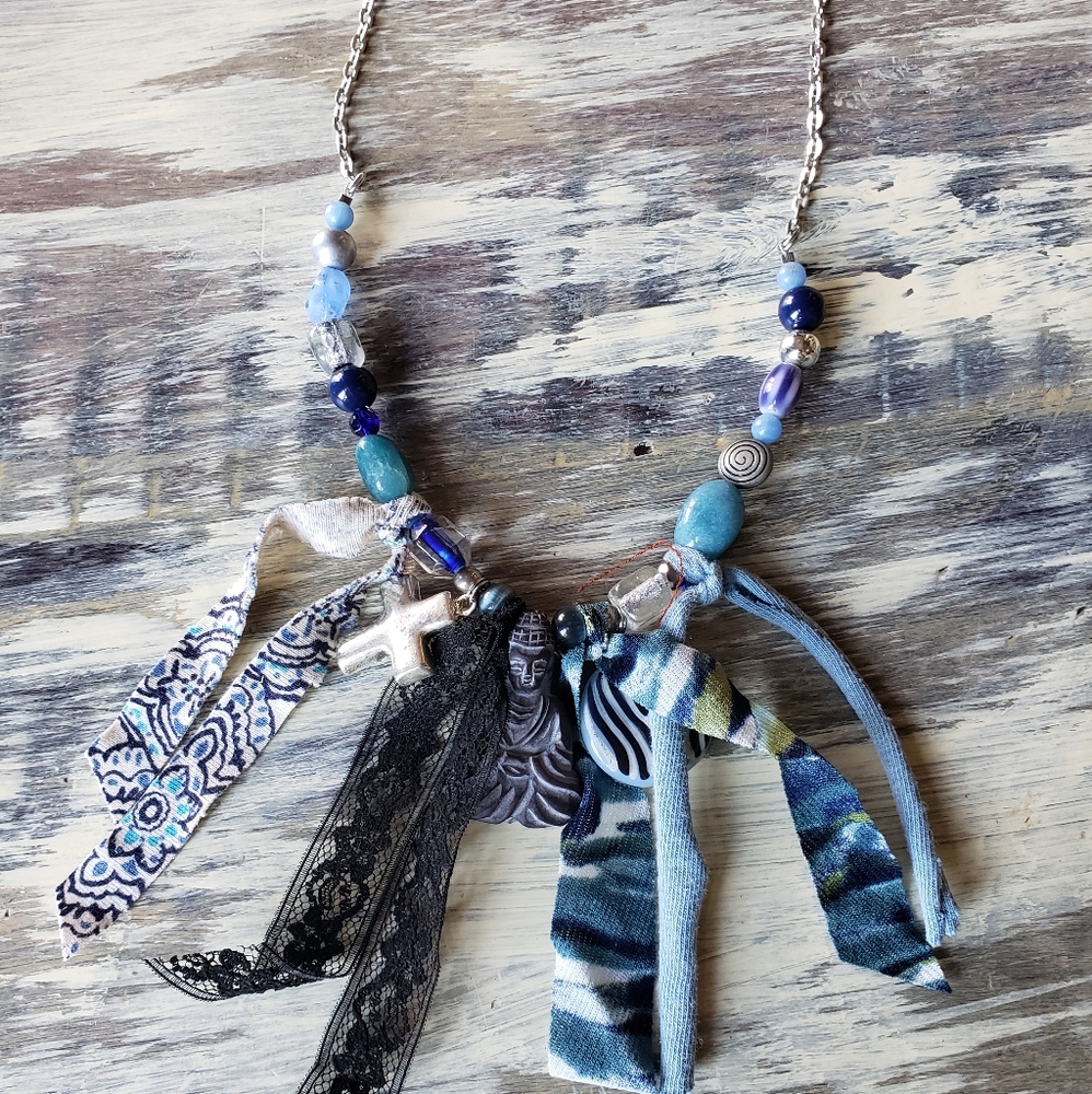 Funky FUN artsy Necklace!